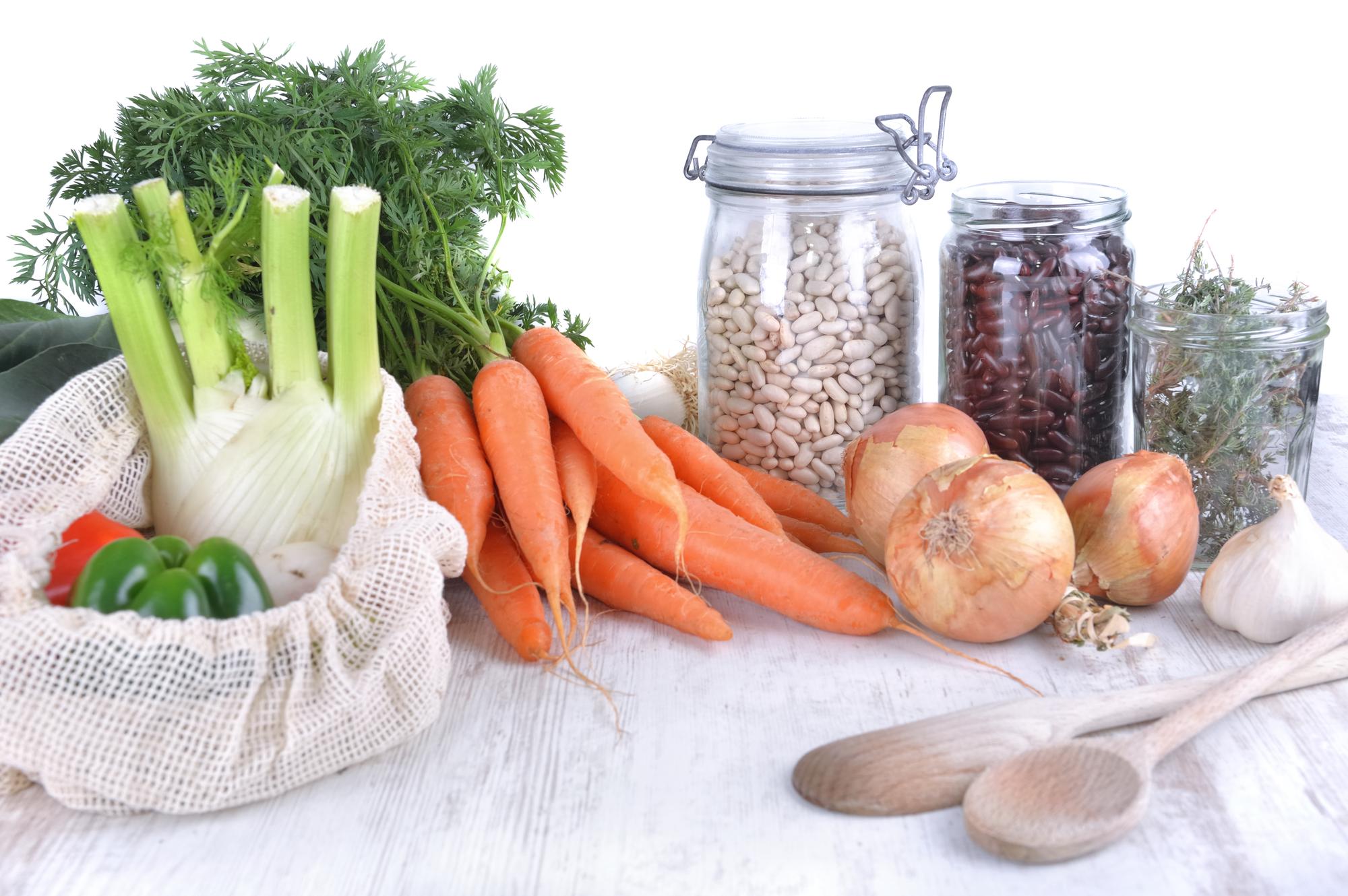 stacked meal kit with labeled ingredients